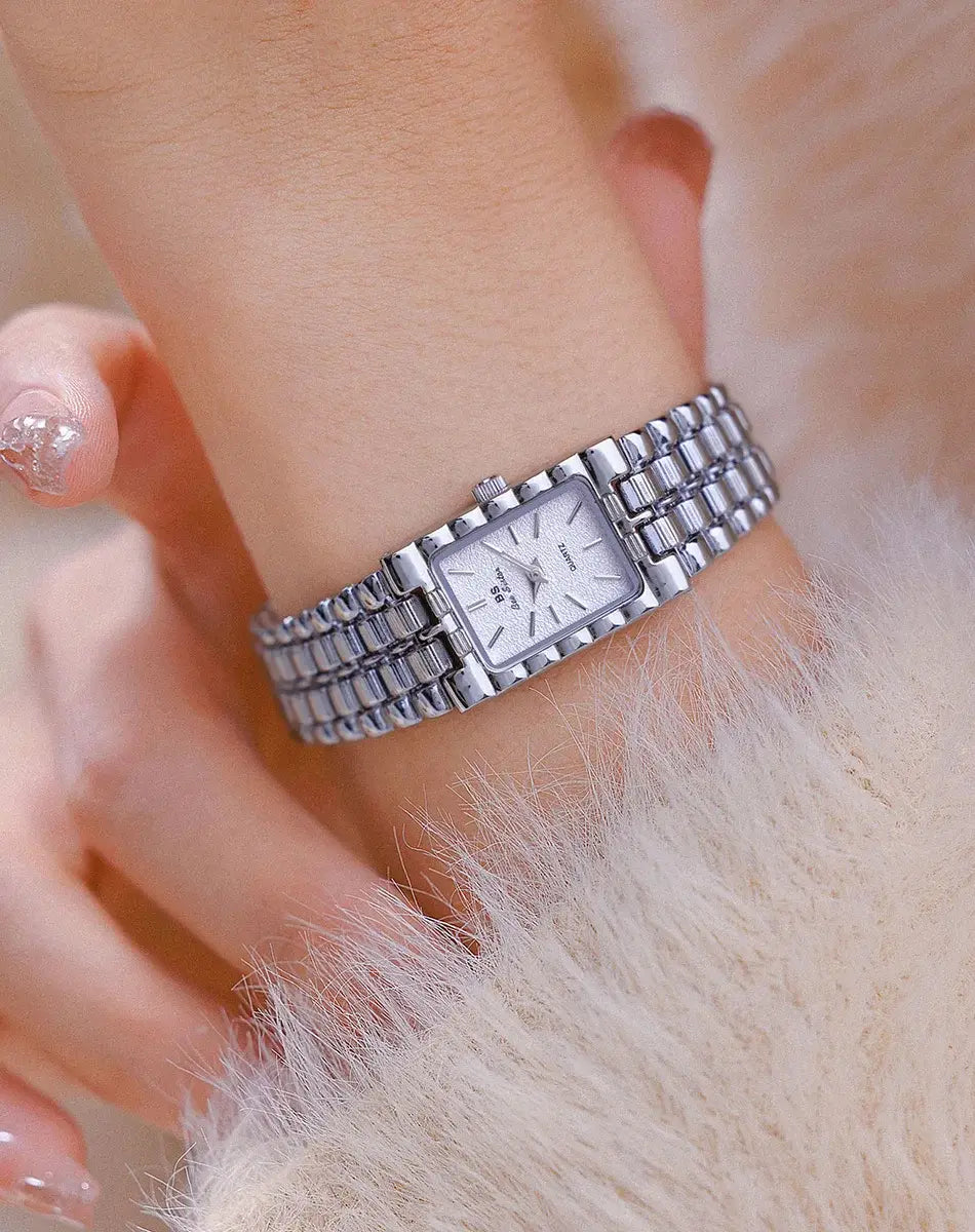 Retro Gold Rectangle Classic Watch For Women