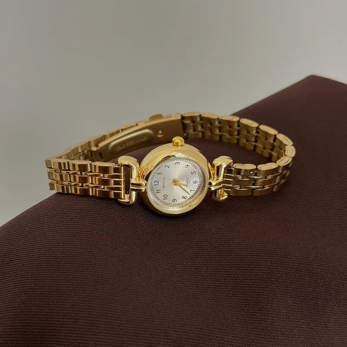 Vintage Gold Watch for Women Stainless Steel Strap