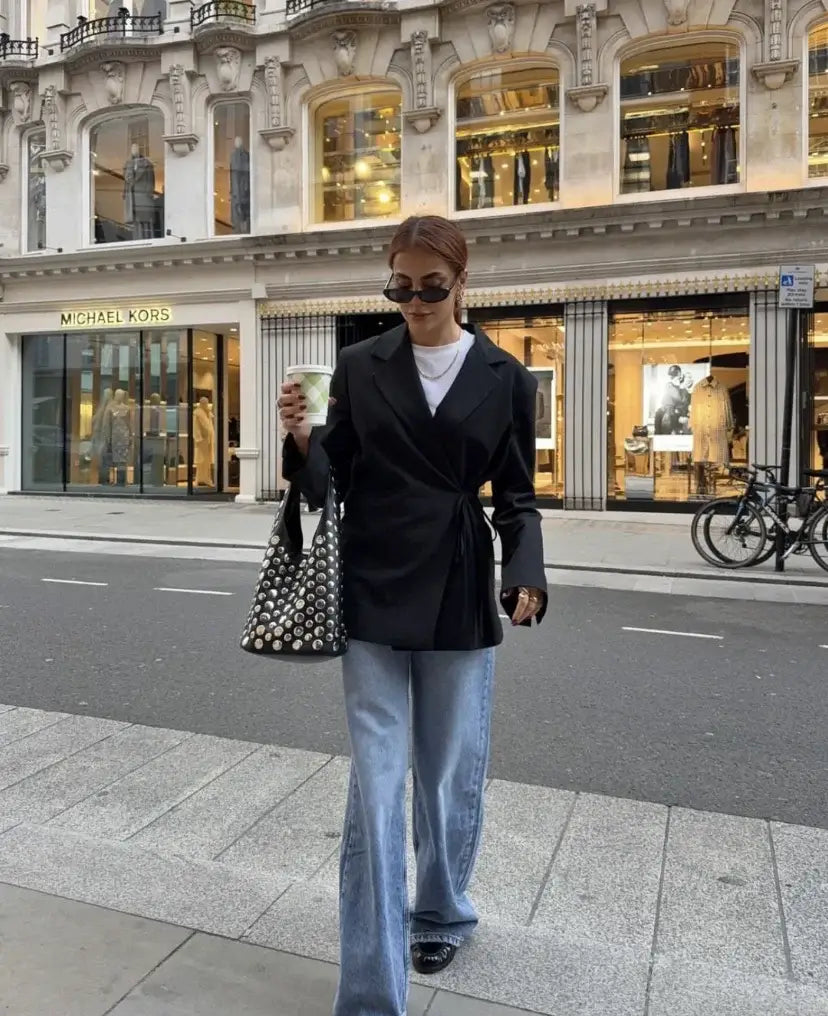 Punk Style Embellished Double-Faced Round Niche Bucket Bag