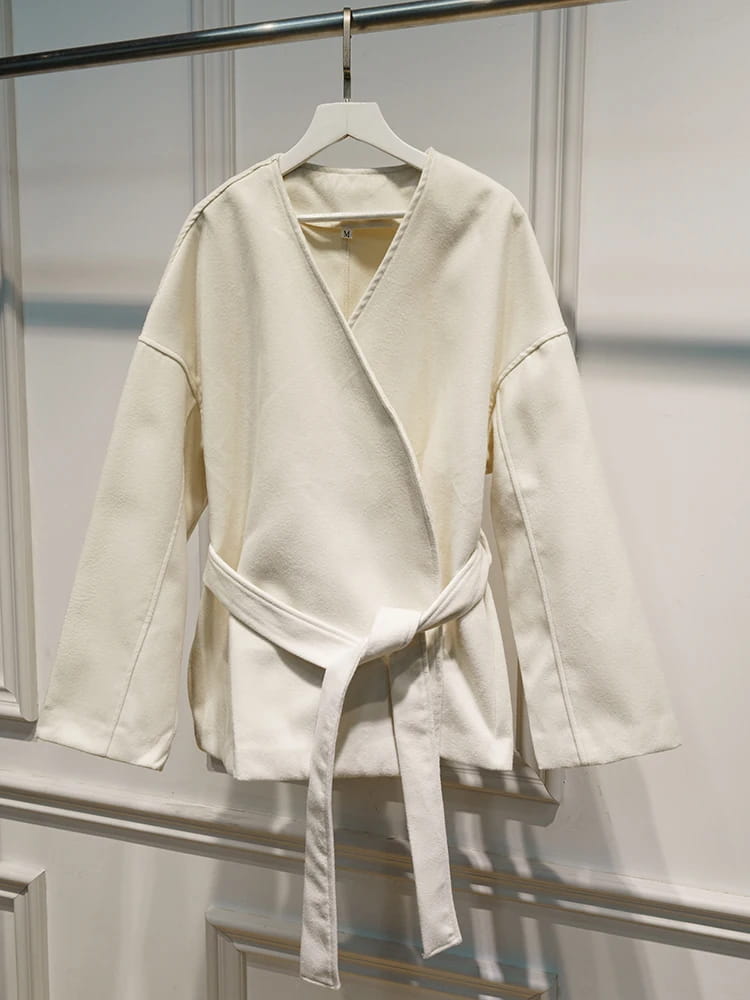 Elegant Belt Lace Up Woolen Jacket For Women