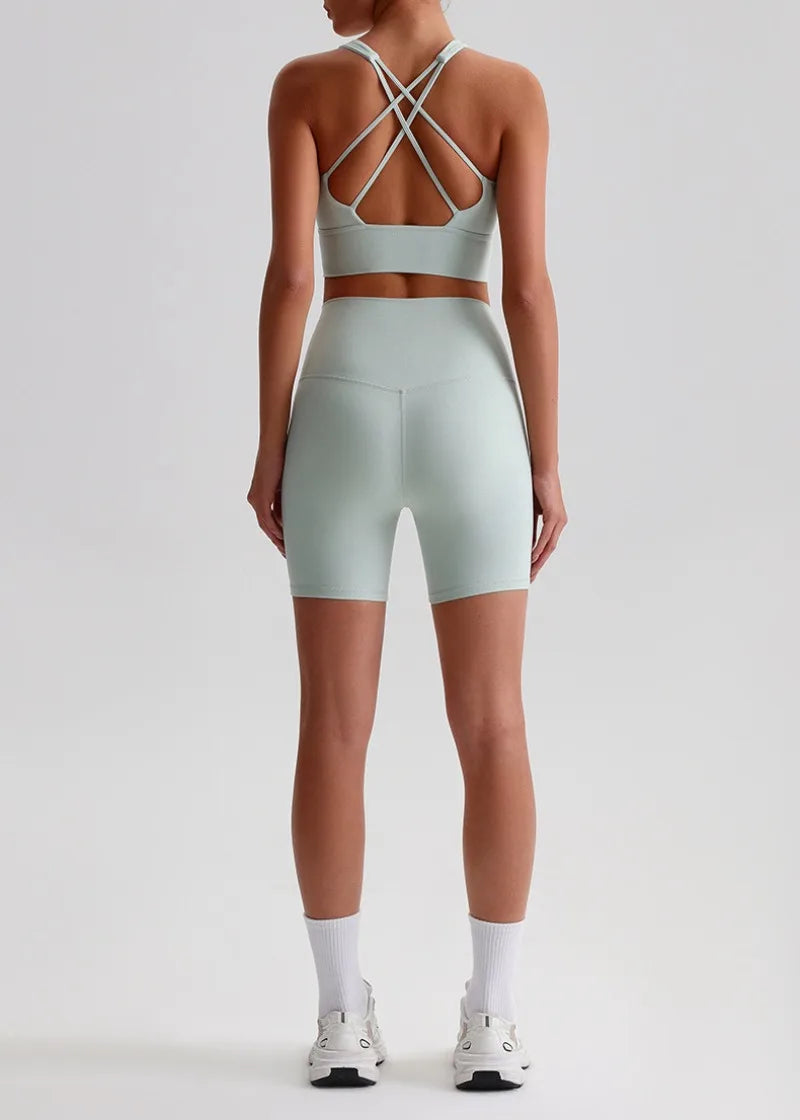 Women’s Seamless Yoga Set - Quick-Dry Naked Feel Backless Bra Booty-Lifting Shorts