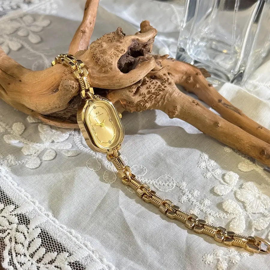 Ladies Vintage Luxury Quartz Watch