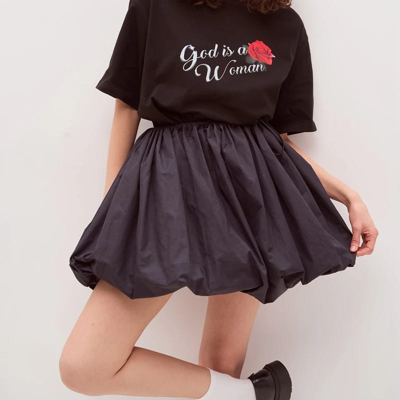 Vintage Loose Fitting Elastic Waist Short Skirt