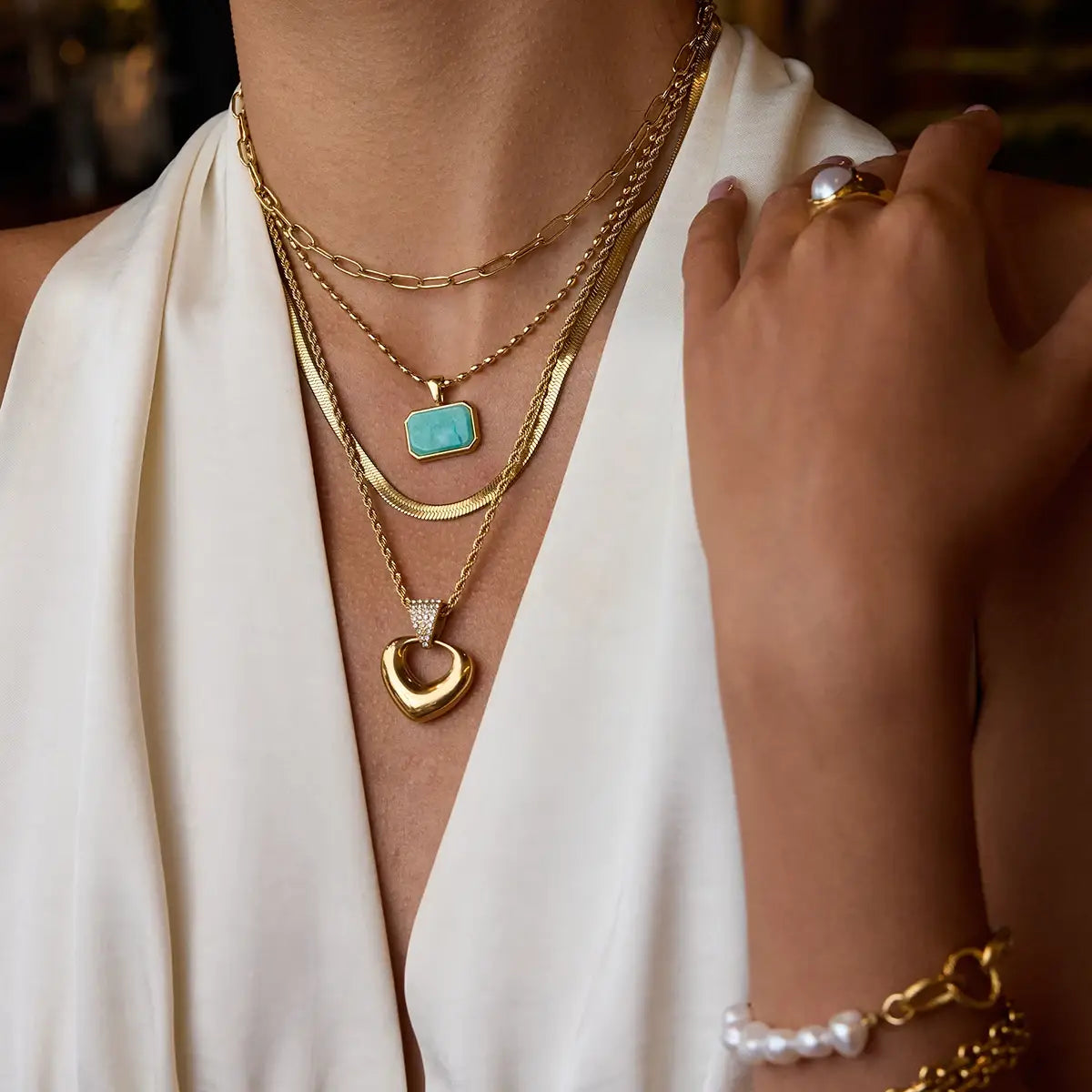 Stainless Steel Rhinestone Heart Hollow Pendant Necklace