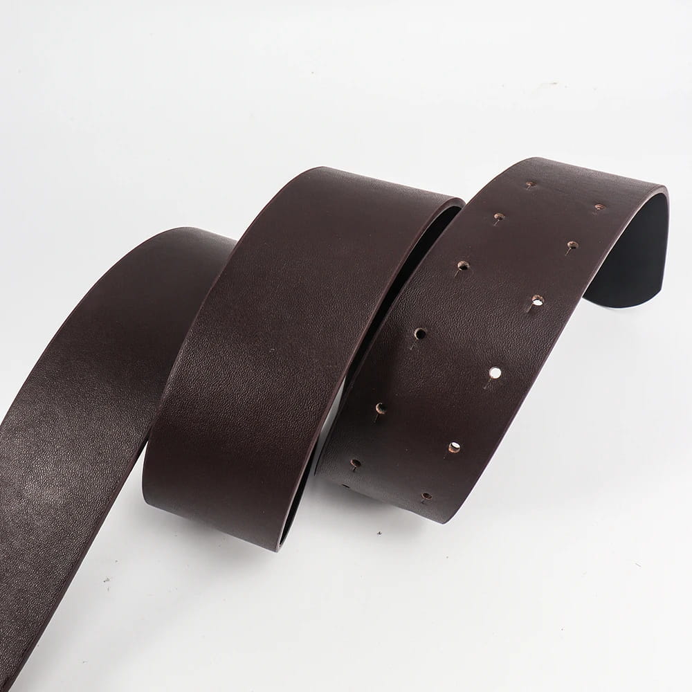 Geometric Horseshoebuckle Belt