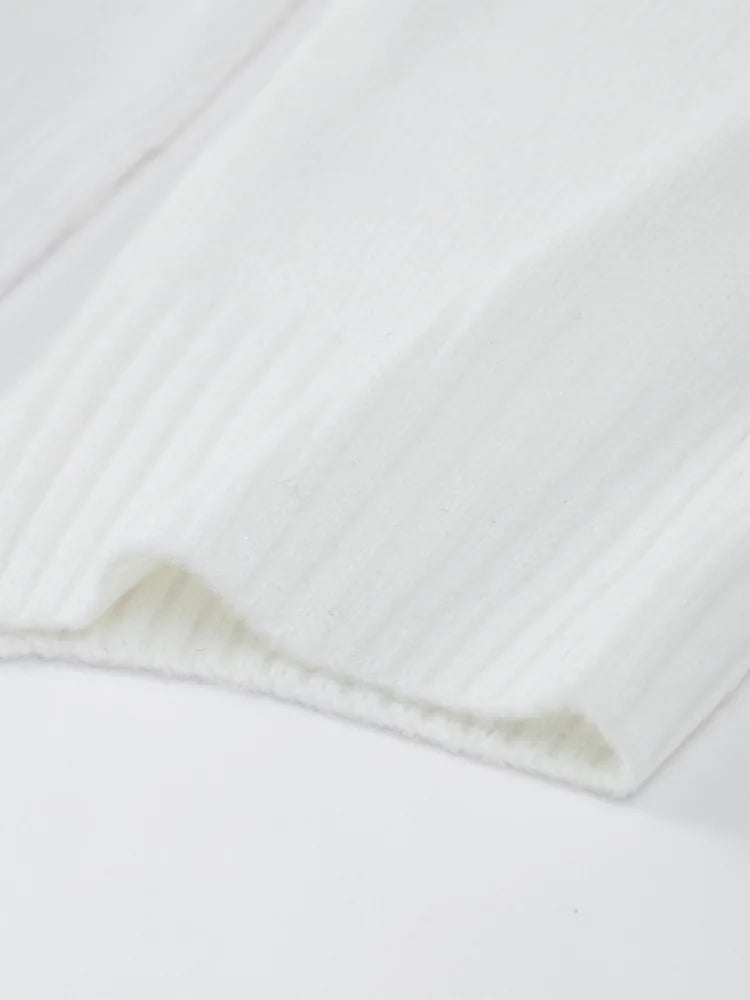 Women’s Knitted Cardigan