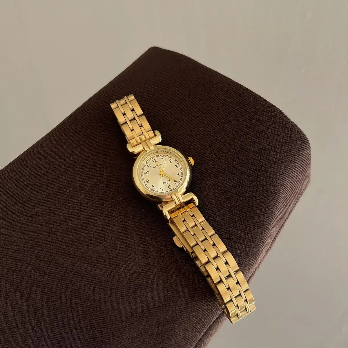 Vintage Gold Watch for Women Stainless Steel Strap