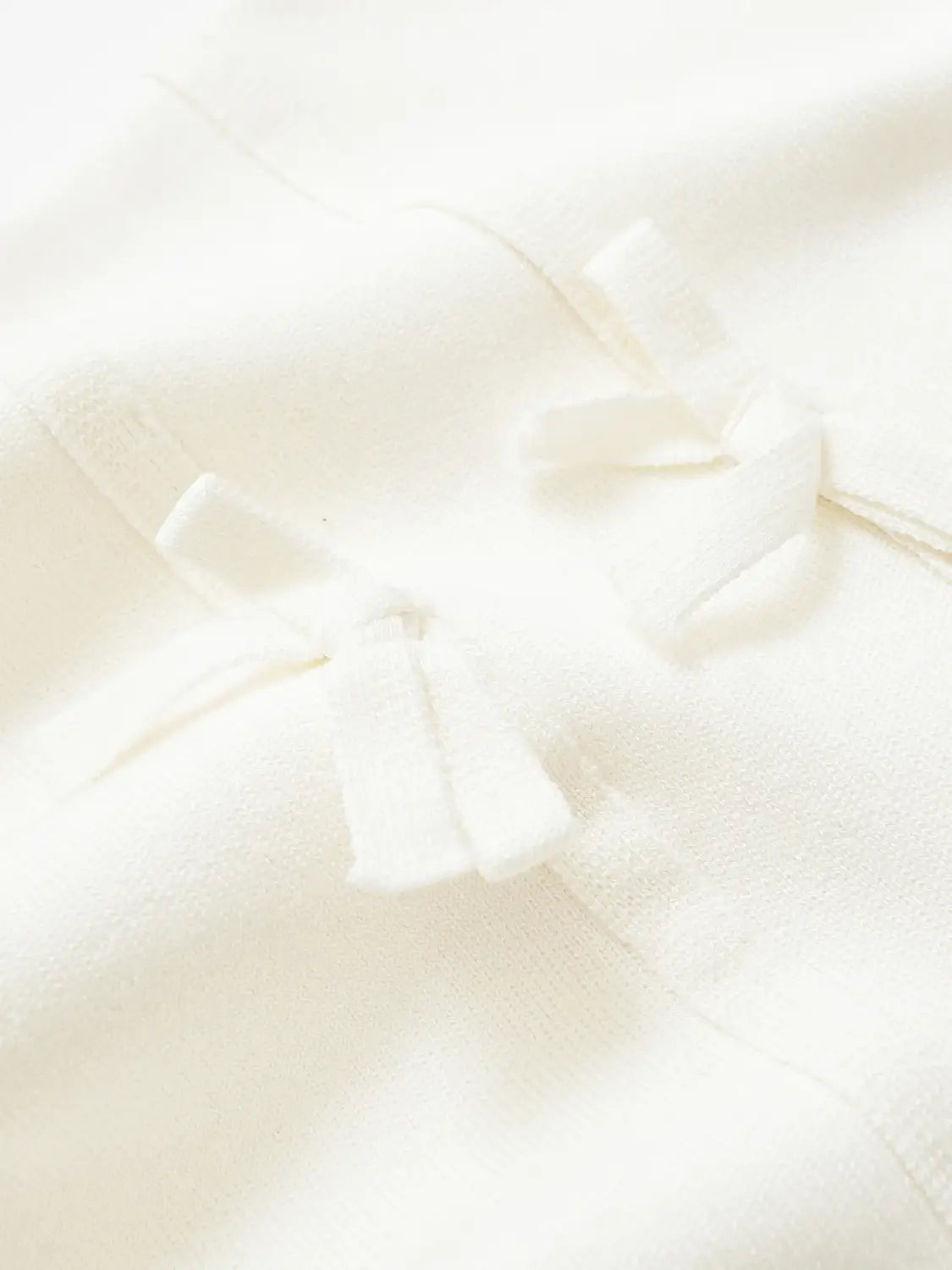 Women Bow Tie Knit Vest Slim Fit Round Neck Sleeveless Hidden Button Short Top