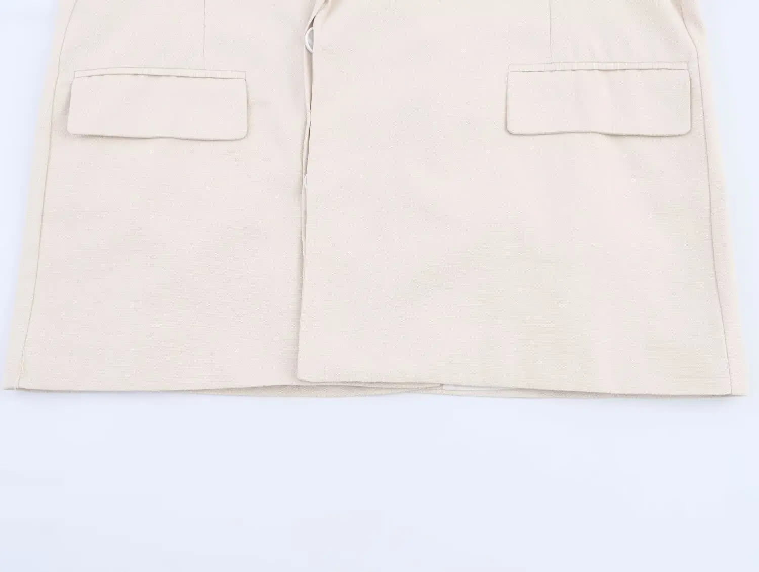 Women’s Loose Texture Blazer Lapel Long Sleeves Patch Pockets Hidden Button Slit Hem Jacket