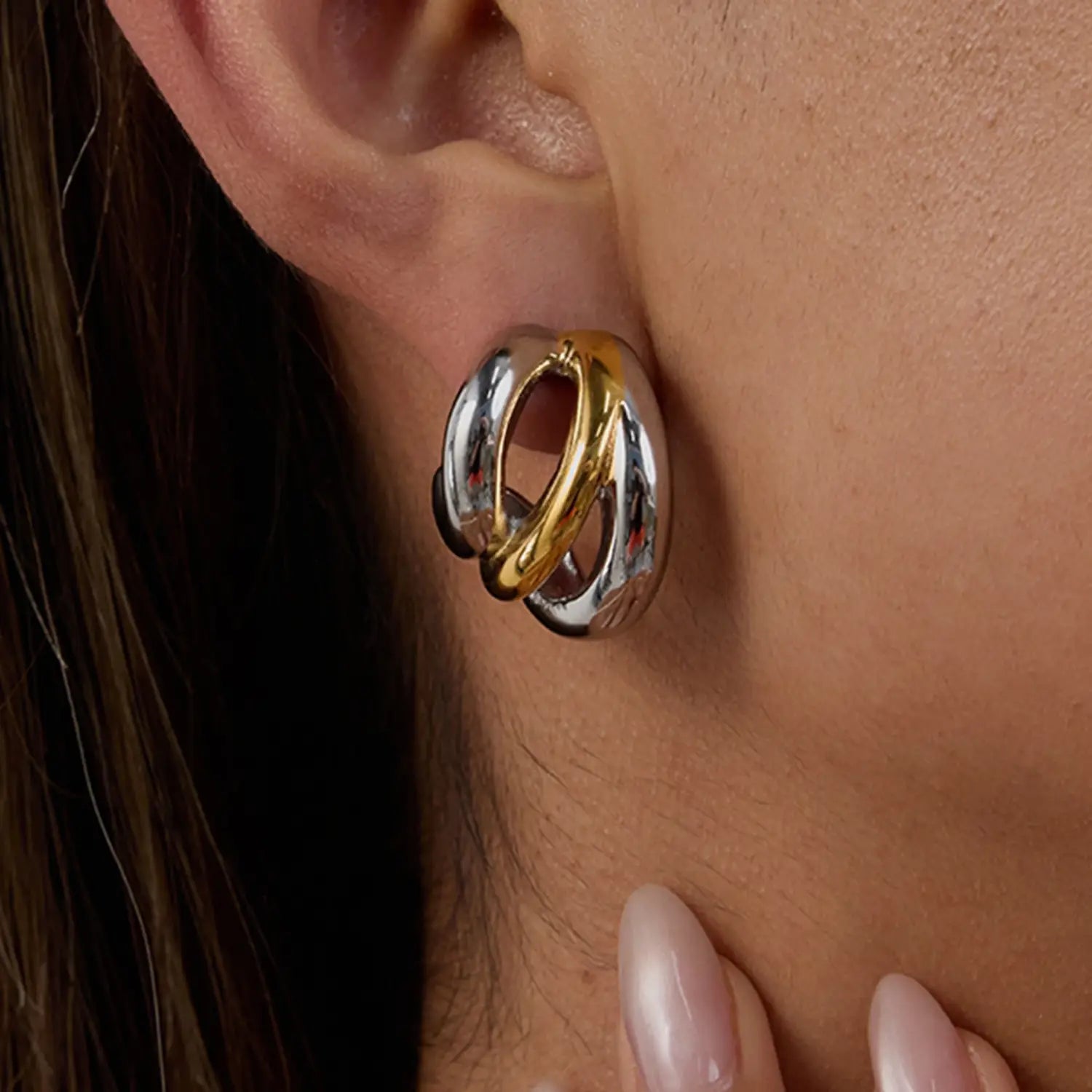 Plated Stainless Steel Double Color Irregular Hollow Line Ears Studs