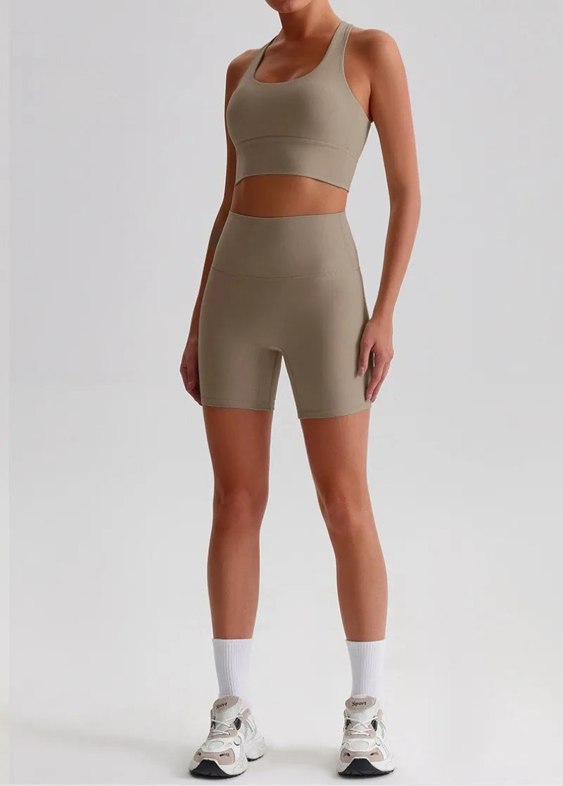 Women’s Seamless Yoga Set - Quick-Dry Naked Feel Backless Bra Booty-Lifting Shorts