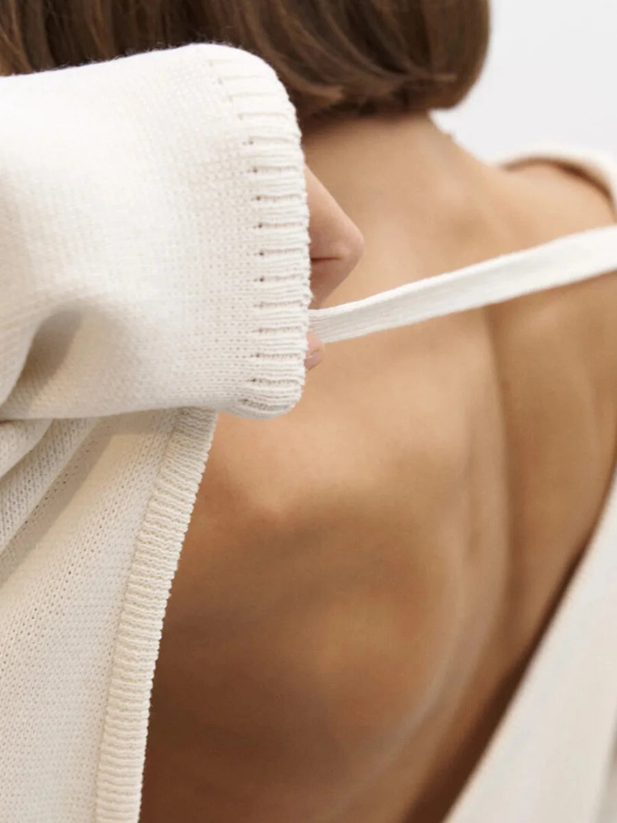 Backless O-neck Cotton Knit Sweater