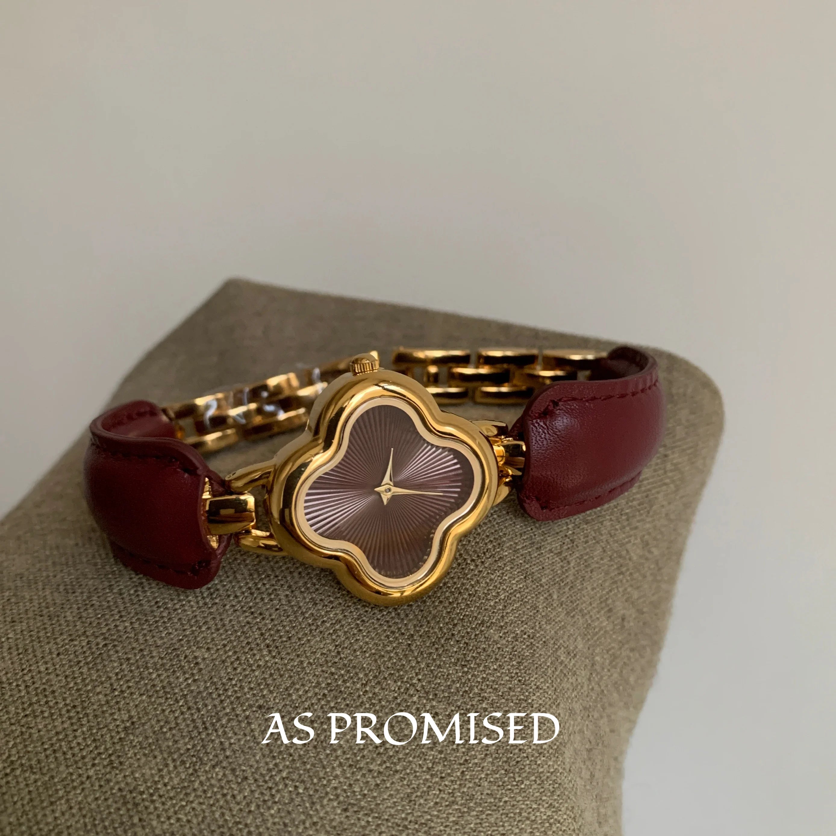 Belt Women’s Watch Flower Dial