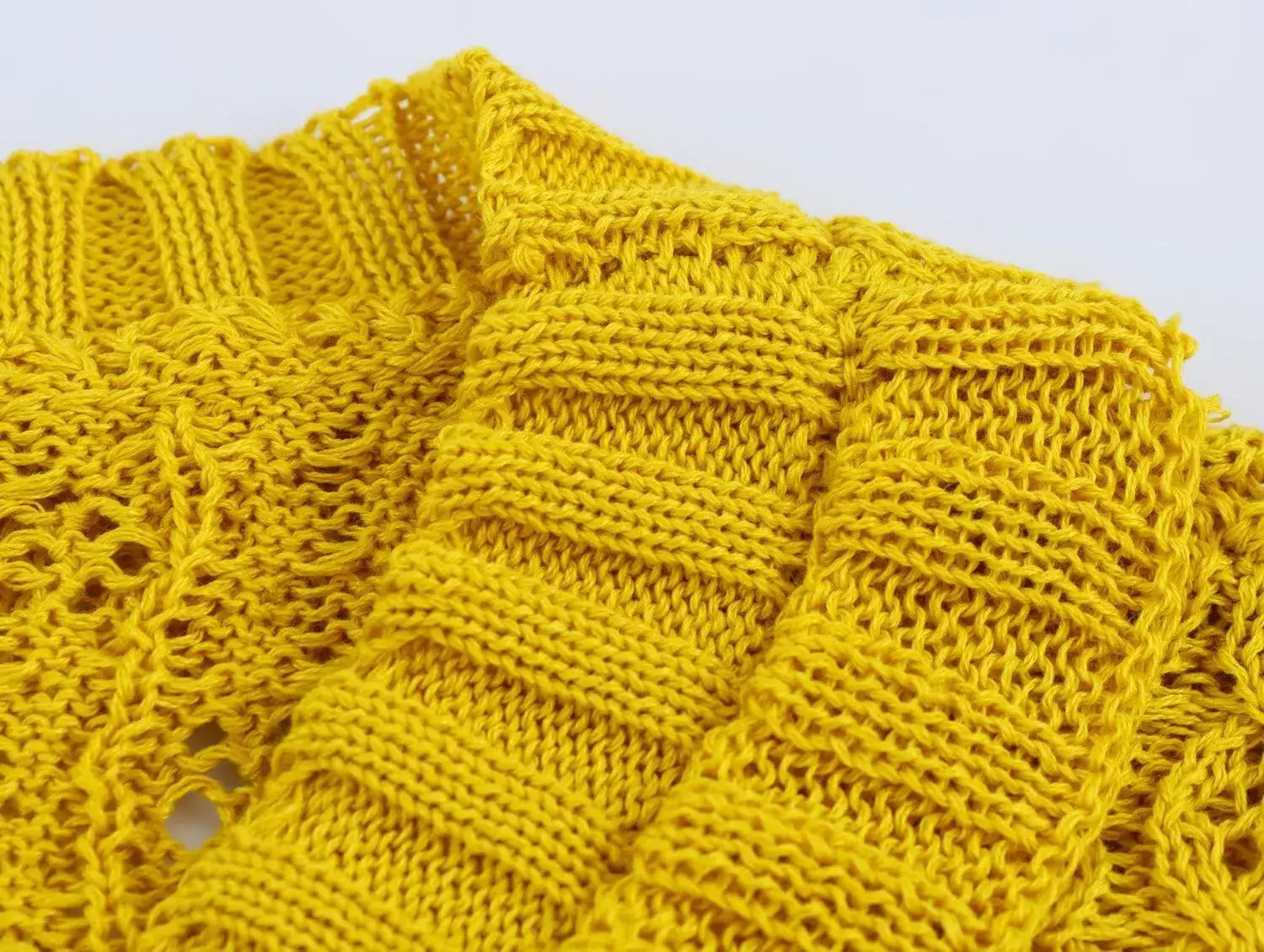 Women’s Slim Fit Knitted Cardigan V-neck Long Sleeve