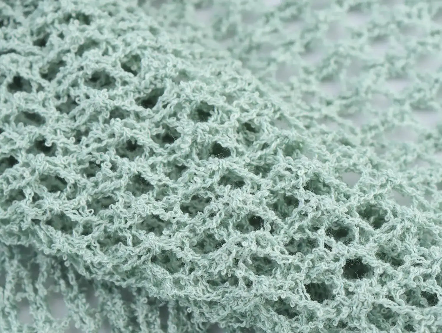 Women’s Slim Fit Knitted Cardigan