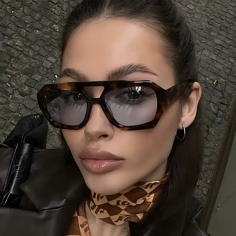 Fashion Sunglasses Designer Colored Lenses Sun Shade Glasses for Women