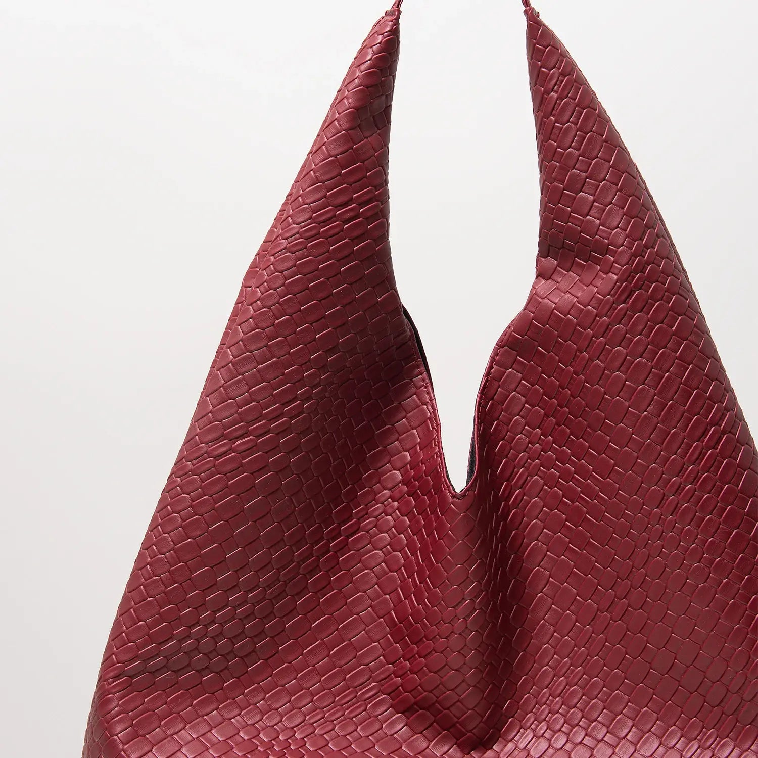 Retro Artificial Leather Woven Pattern Shoulder Bag