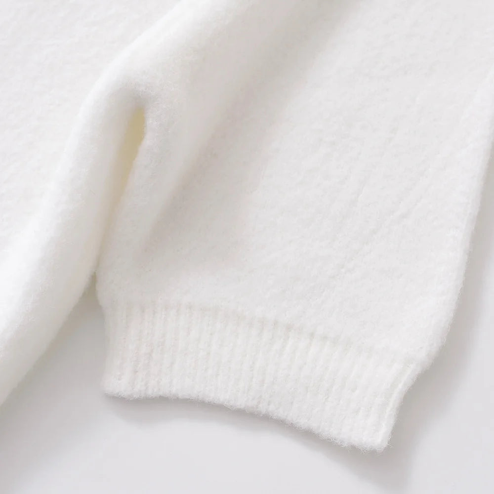 Women’s Knitted Cardigan Sweater with Buttons