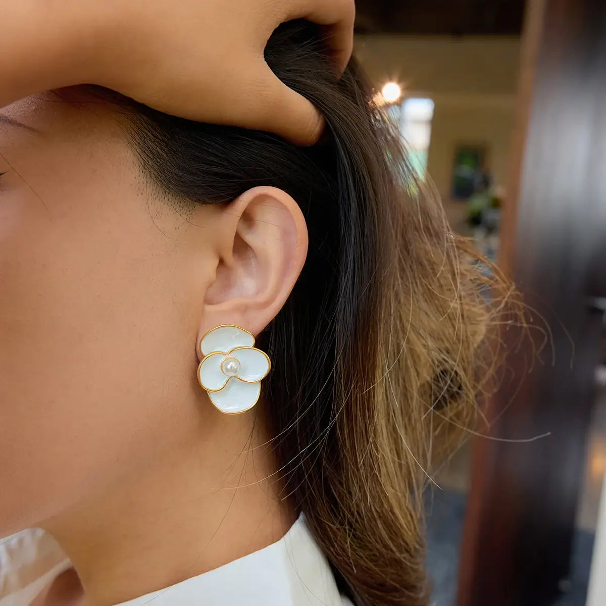 Stainless Steel Drip Oil White Four Petal Flower Ear Studs