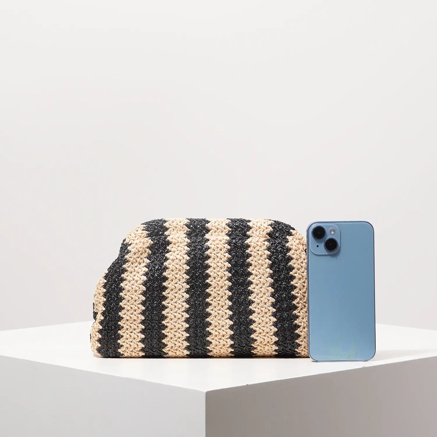 Striped Contrasting Color Knitted Ladies Clutch Bag