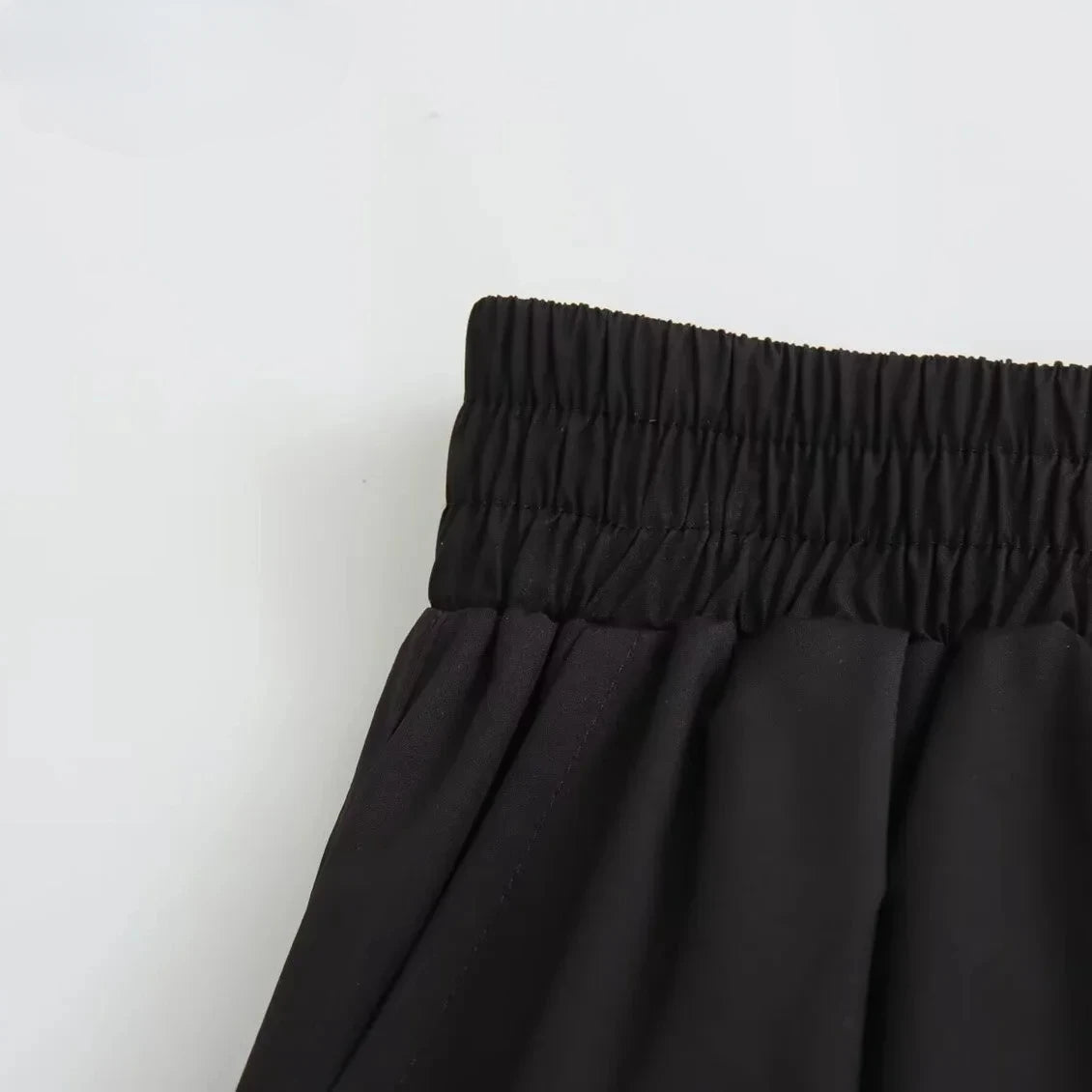 Women's Fashion  Black Wide Pleated Swing Vintage - Norellé