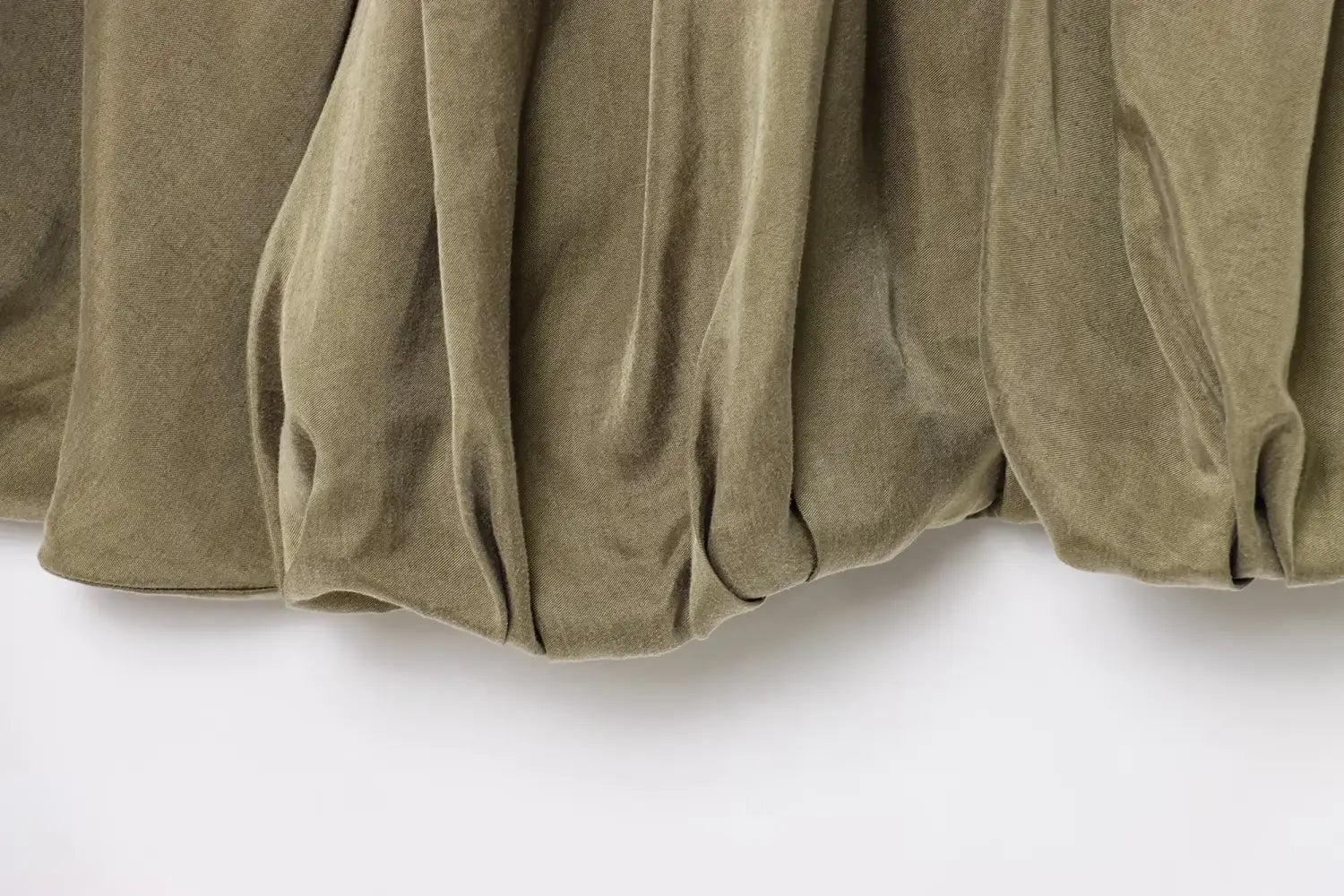 Elegant Pleated Green Oversize Bomber Jacket