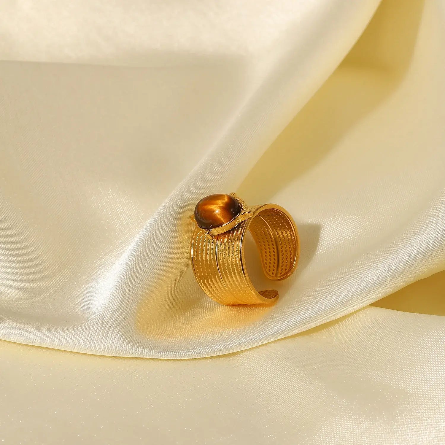 Stainless Steel Natural Stone Tiger