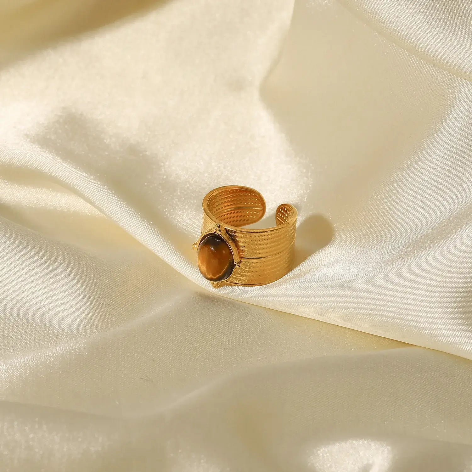 Stainless Steel Natural Stone Tiger