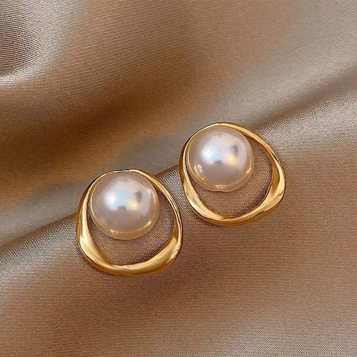 High-grade Pearl Vintage Tassel Earrings