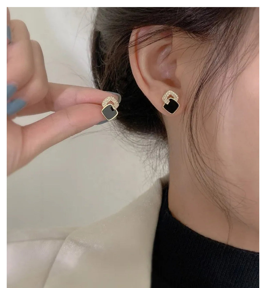 Women's Cross Black Small Square Earrings Versatile Gift - Norellé
