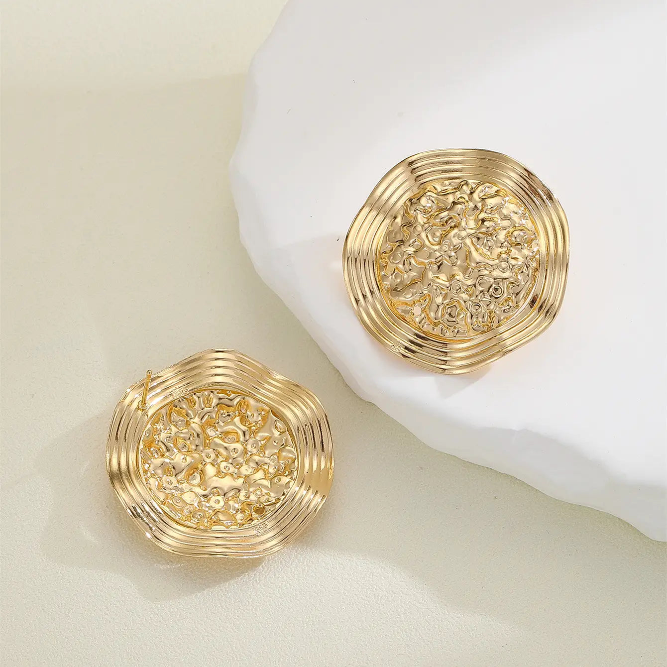 Golden Retro Easy Matching Eardrops Earrings