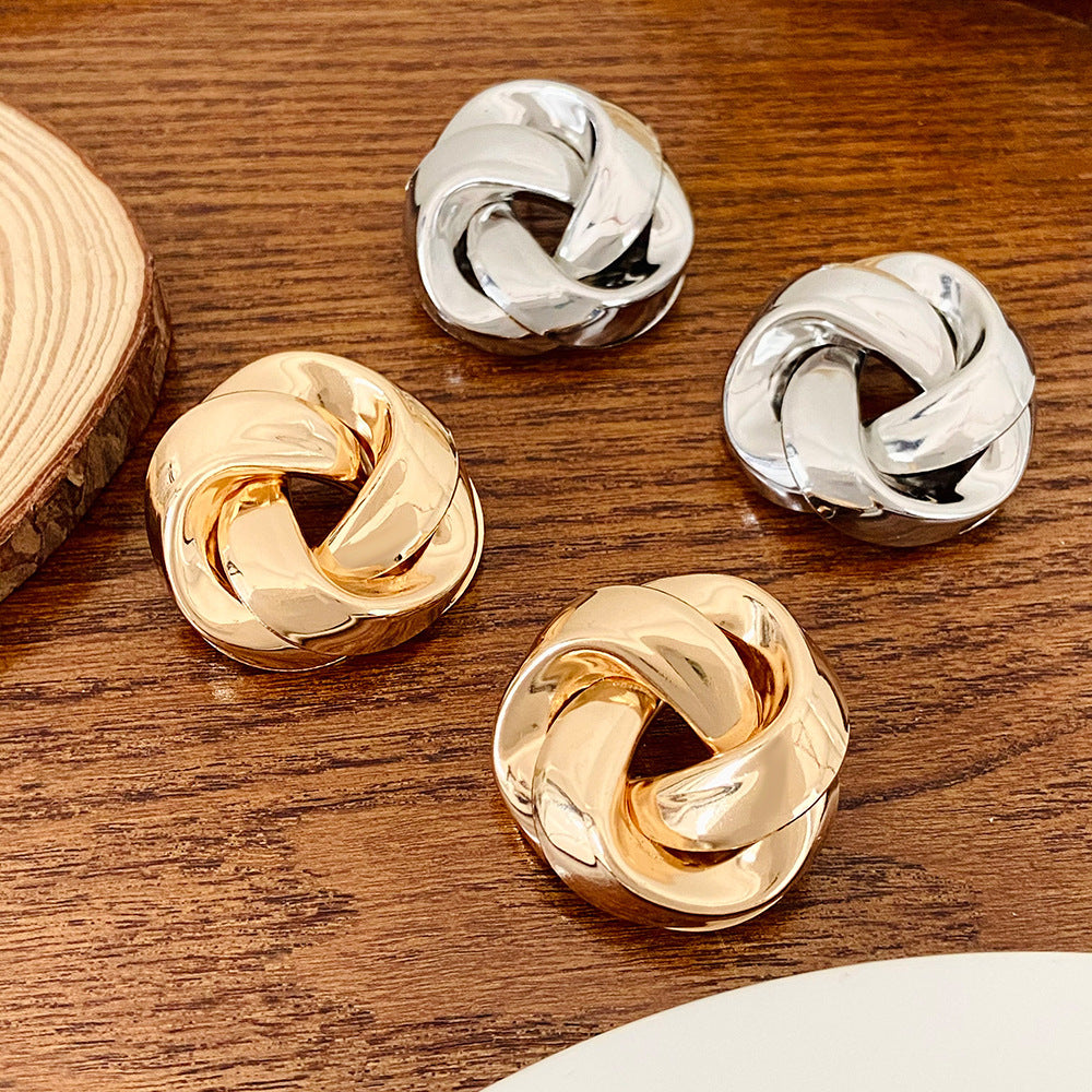 All-match Twisted Alloy Stud Earrings For Women - electronic accessories