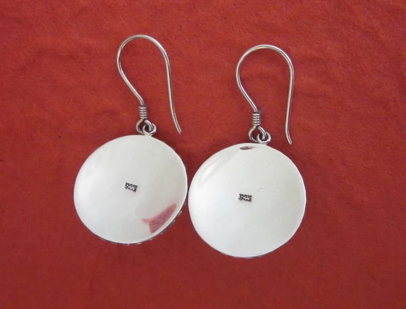 Retro Exaggerated Cat’s Eye French Buckle Earrings