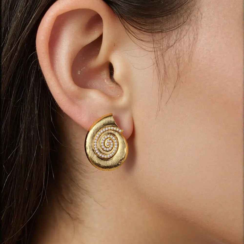 Colorfast Ornament High-grade Fashion Special-interest Simple Starfish Conch Sun Earrings - Norellé