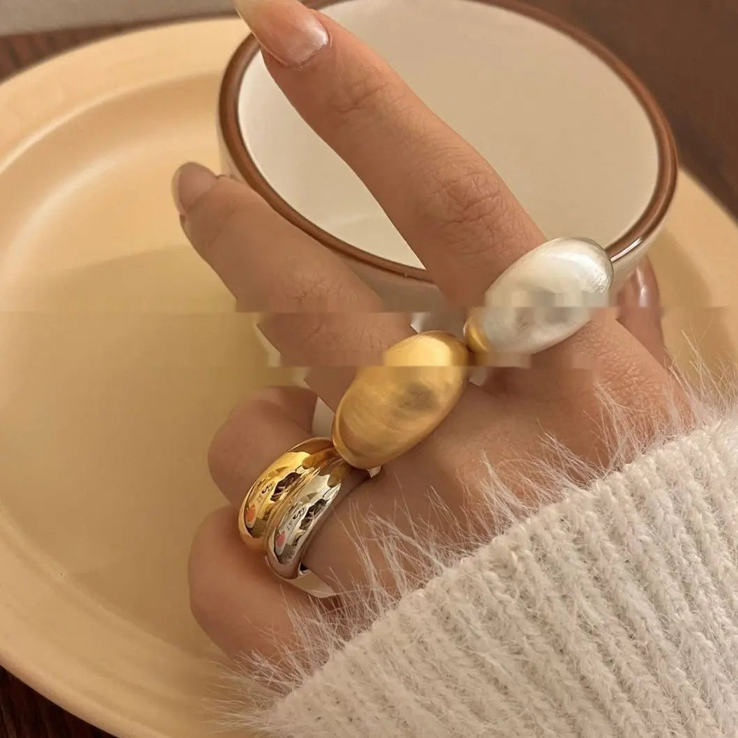 Metal Brushed Matte Surface Wide Ring - Norellé