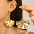 Ginkgo Leaf Alloy Texture Leaf Earrings - Norellé