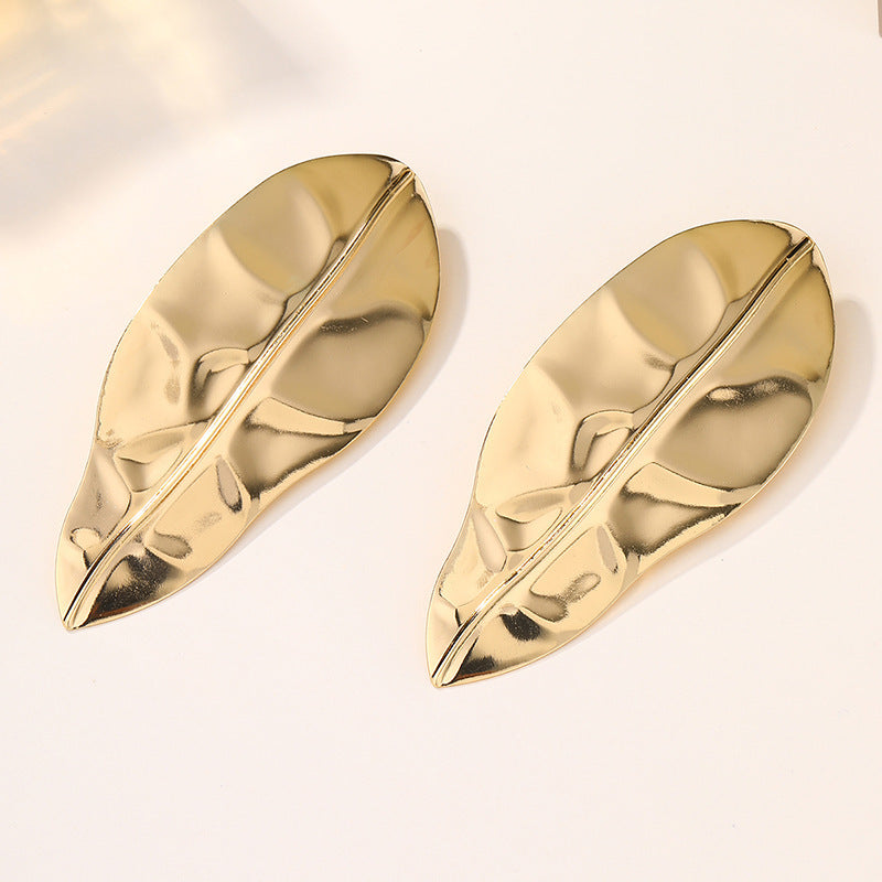 Europe And America Cross Border E-commerce Ornament Exaggerated Alloy Leaf Earrings - Norellé