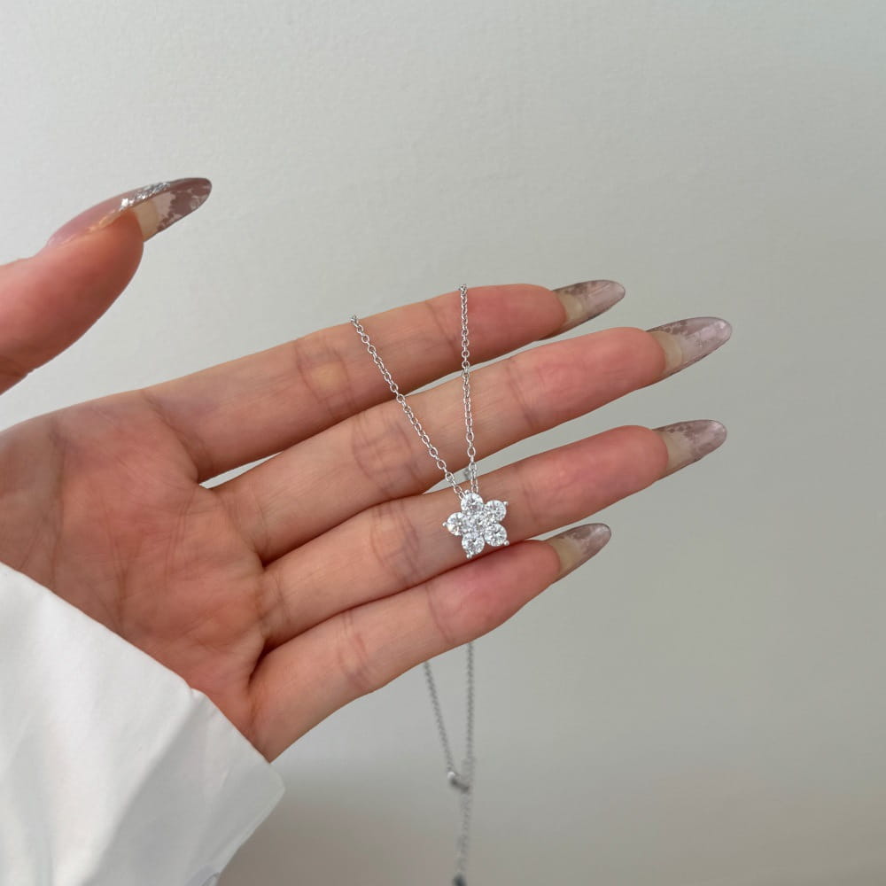 S925 Sterling Silver Necklace Women’s Advanced Oval Water Foam 8A Heart-shaped Zircon Flower Horse Eye Clavicle Chain