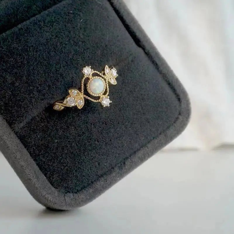Inlaid Natural Opal Stone Ring Female Copper Plating Gold Ring - Norellé