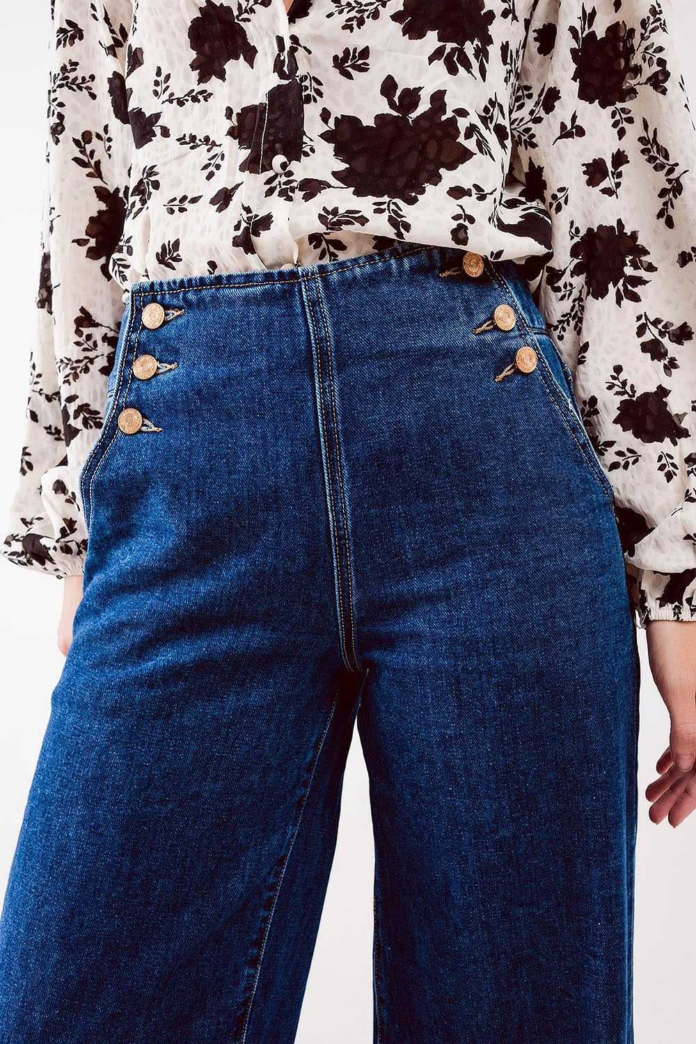 Button Front Jean in Mid Blue - Norellé
