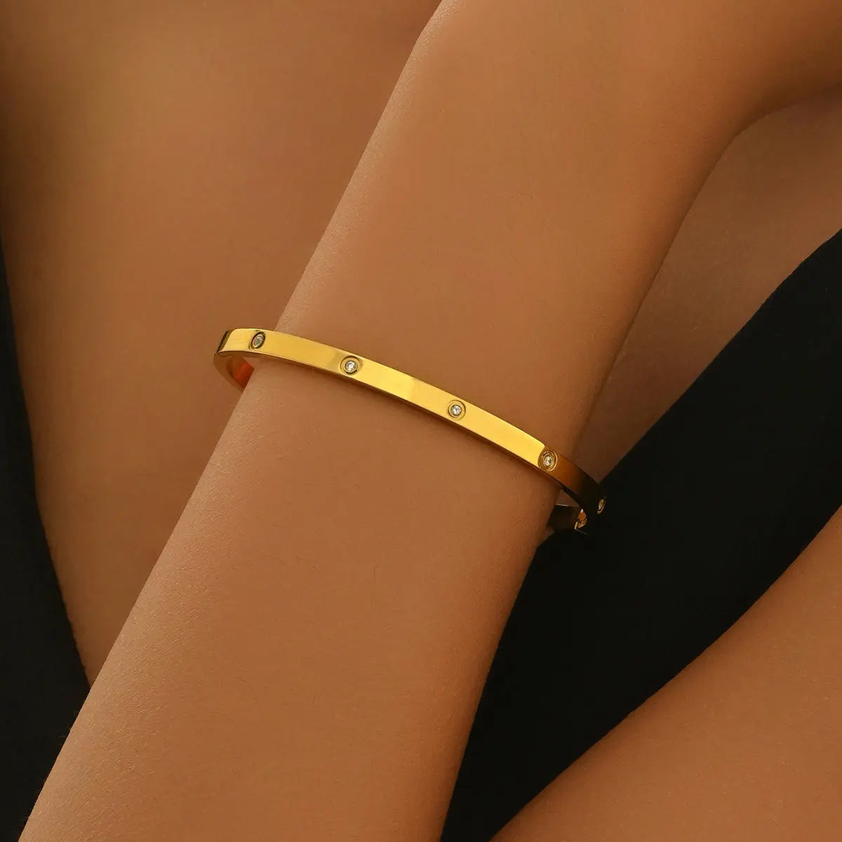Lxalry 18K Gold Plated Stainless Steel Minimalist Bracelet Hypoallergenic Circle Rhinestone Jewelry  Secure Inlay Tarnish Free Design Skin Safe Luxury Gift For Her Golden Hour Glow, Everyday Wear A - Norellé