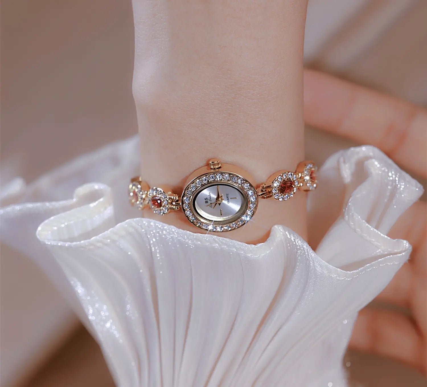 Mid-ancient Fashion Oval Colored Gems Rainbow Watch