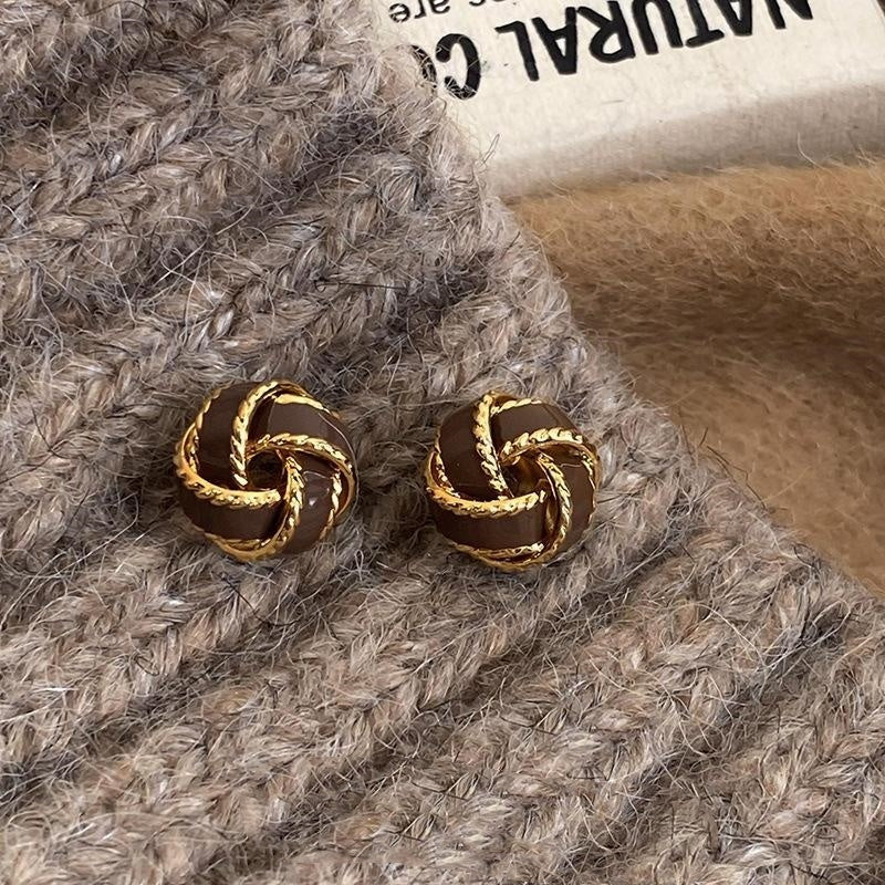Women's Retro Earrings  Simple And Versatile Accessories - Norellé