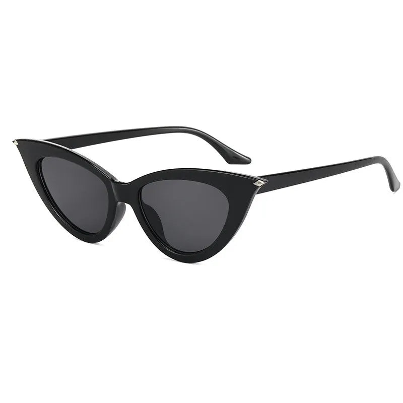 Cat Eye Sunglasses Women - BlackGray / free cloth