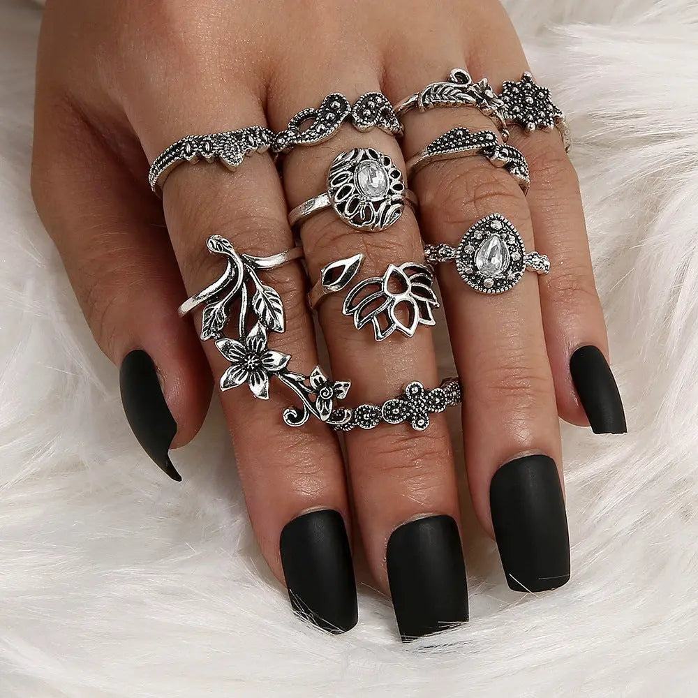Bohemian Antique Silver Rose Lotus Glass Drill Knuckle Ring - Norellé