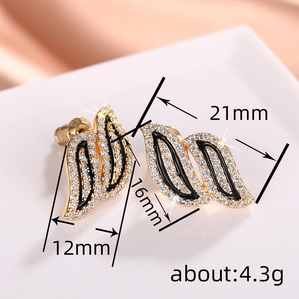 Elegant Leaf Earrings Fashion Earrings - Norellé