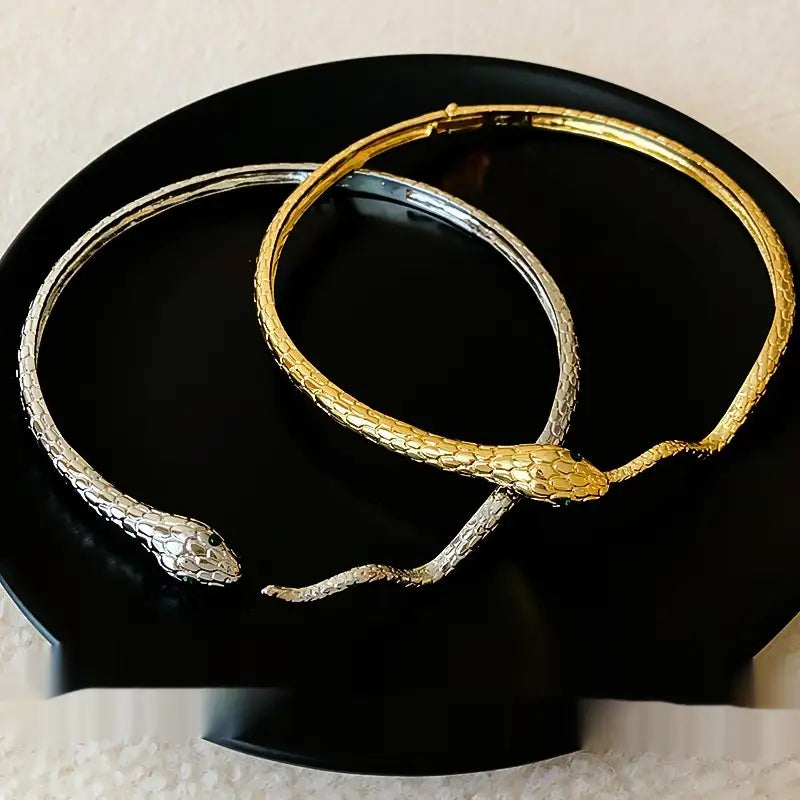 Cold Wind Diamond Snake Necklace Ornament