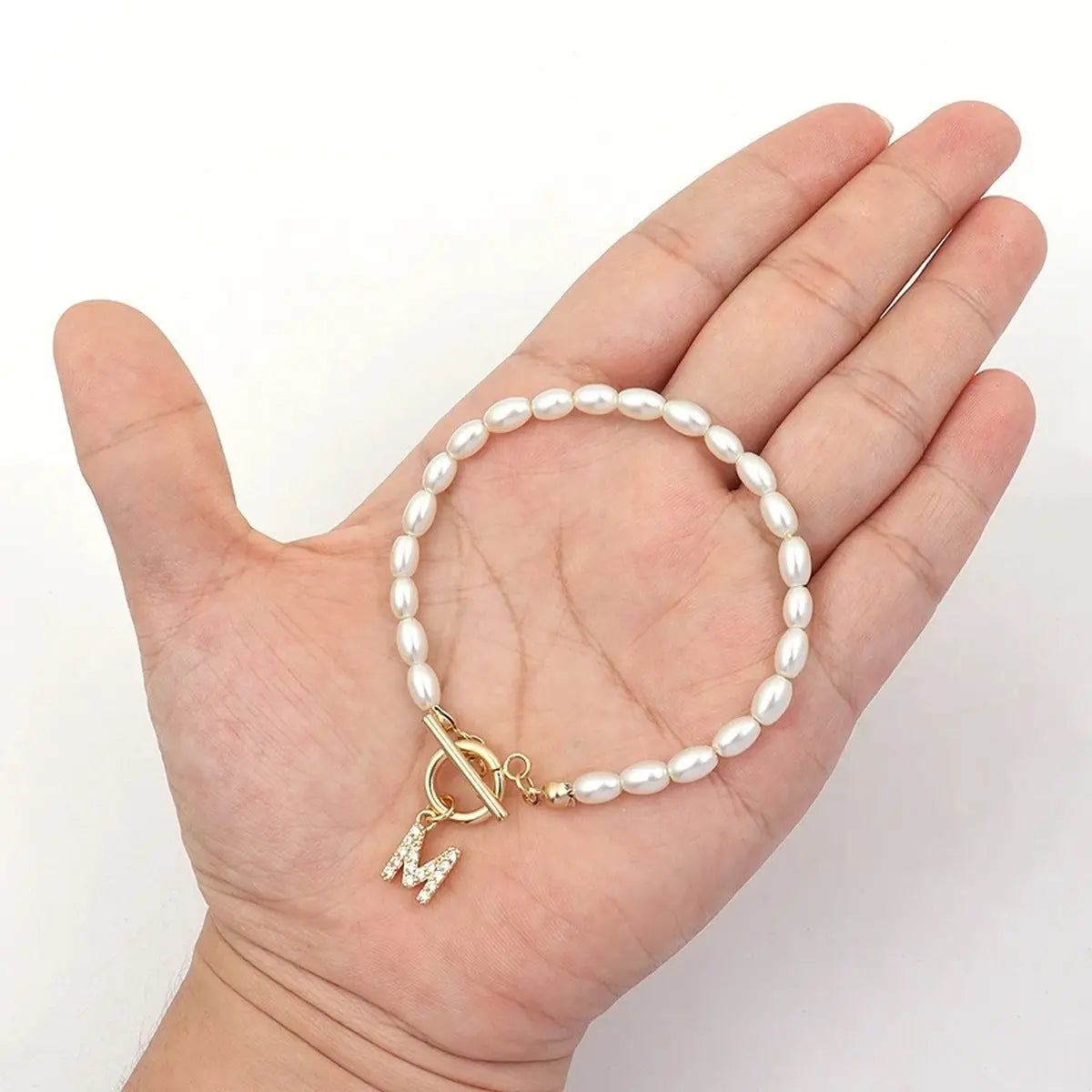Retro Minimalist Style Pearl 26 Letter Bracelet For Women - Norellé