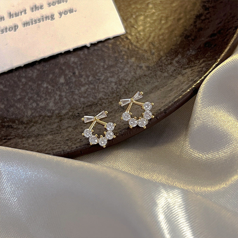 Gentle And Versatile Temperament Commuting Earrings - Norellé