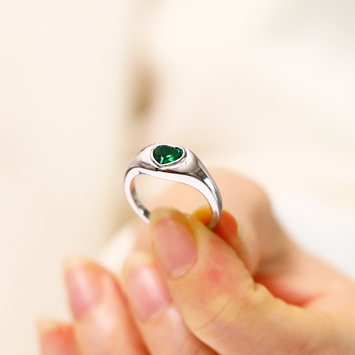 Design Heart-shaped Inlaid Zircon Titanium Steel Ring For Women - Color Lvzuan / No 10 - electronic accessories